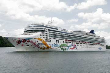 The Norwegian Pearl Cruise Ship in the Panama Canal