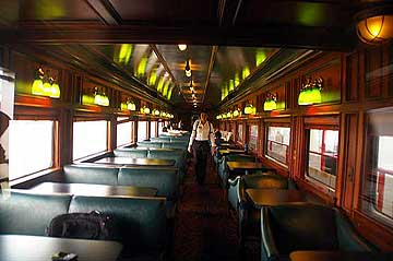 Panama Canal Railway with luxurious passenger service 