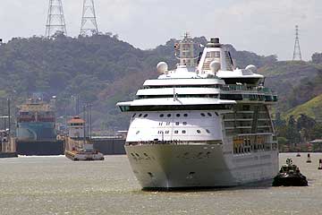 Radiance of the Seas, Pedro Miguel Locks in the background