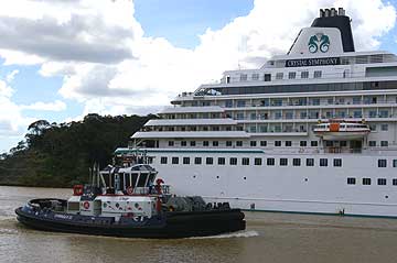 The Crystal Symphony in the Panama Canal